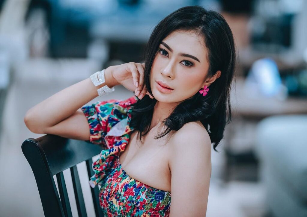 Indonesian women