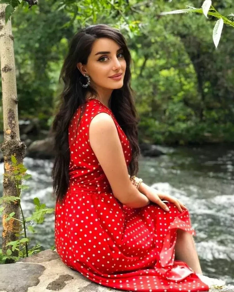 Fernanda Profile image 5