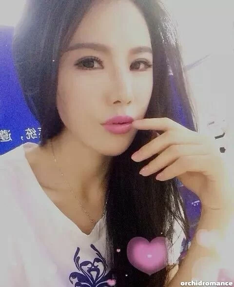 Dexiu Profile image 1