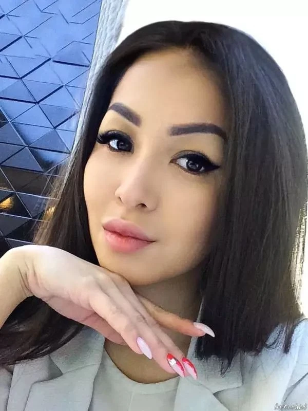 Raziya Profile image 2