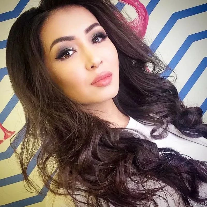 Raziya Profile image 4